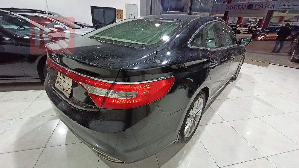 هیوندای ازێرا